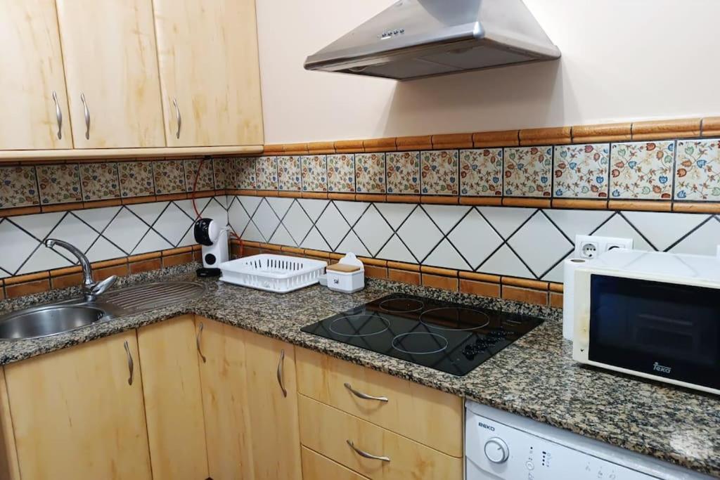 Muy Cerca De La Playa. Primera Linea. Appartement Rota Buitenkant foto