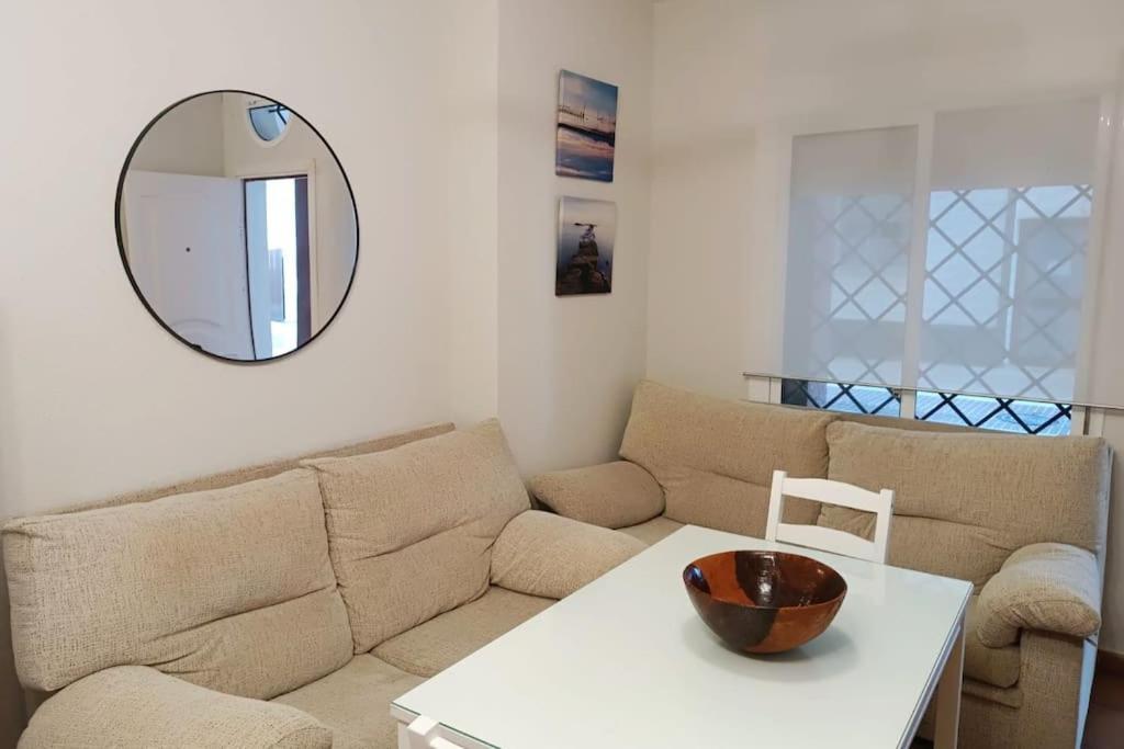 Muy Cerca De La Playa. Primera Linea. Appartement Rota Buitenkant foto