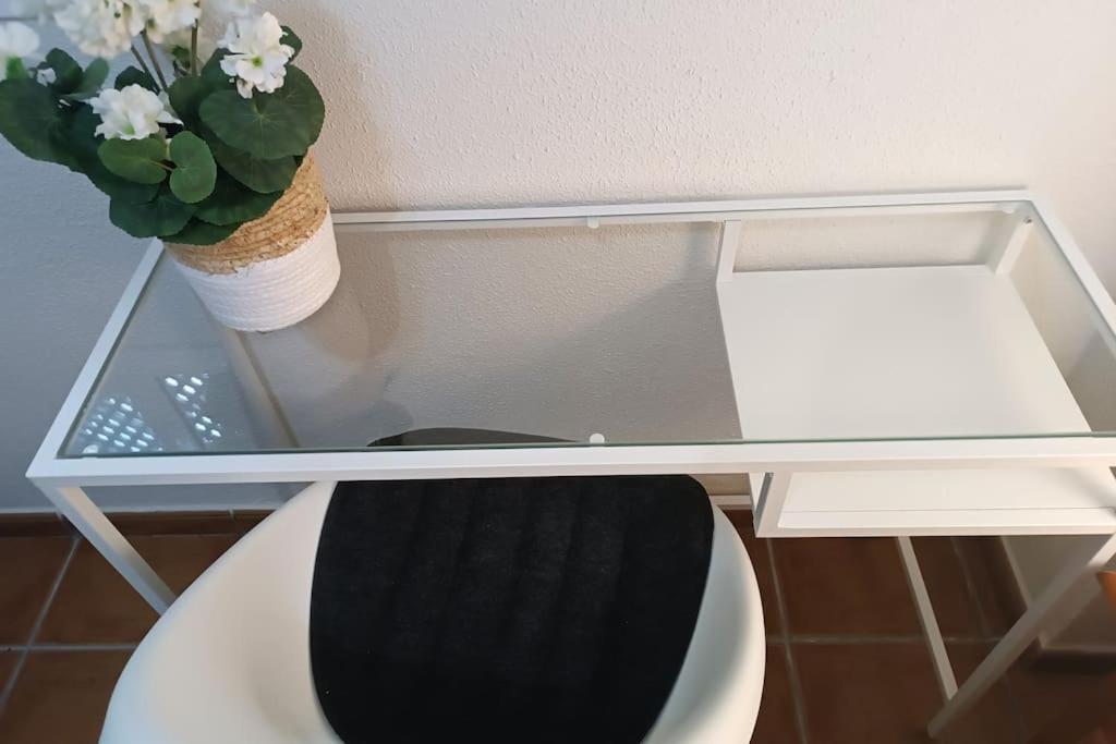 Muy Cerca De La Playa. Primera Linea. Appartement Rota Buitenkant foto